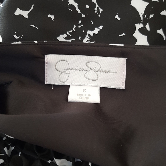 BRAND NEW Jessica Simpson Dress - Picture 2 of 3